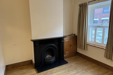 3 bedroom terraced house to rent, Tapton Bank, Crosspool, Sheffield