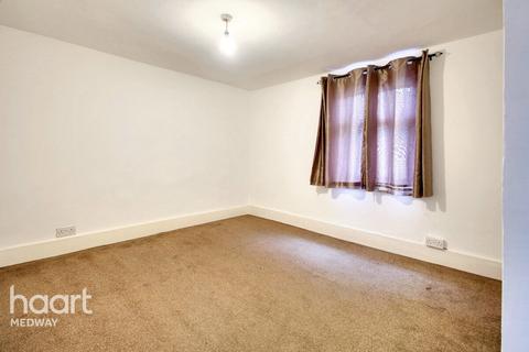 15 Rural Vale, Northfleet, Gravesend, DA11 9JJ