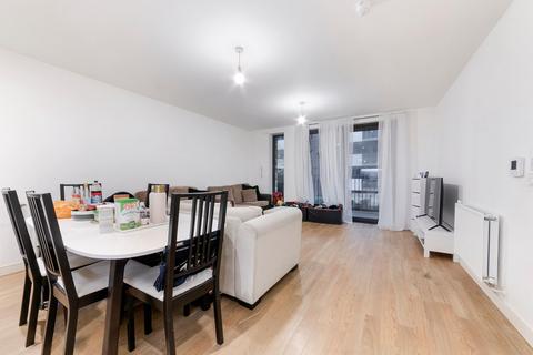 2 bedroom apartment for sale, Kingfisher Heights, London, E16