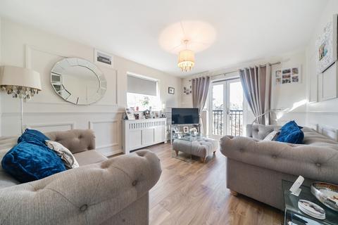 1 bedroom flat for sale, Sandalwood Drive, Ruislip, London, HA4