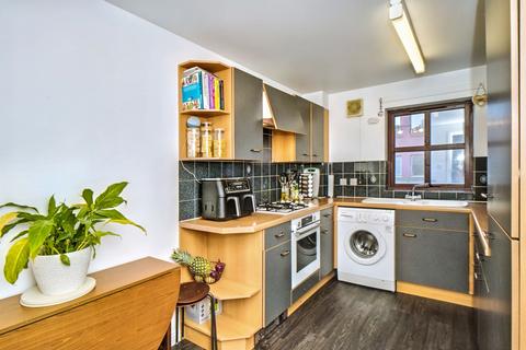 2 bedroom ground floor flat for sale, 5/1 North Werber Place, Fettes, Edinburgh, EH4 1TE