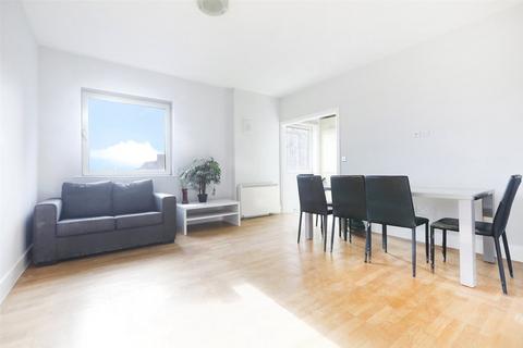 3 bedroom apartment for sale, 2 Artichoke Hill, London, E1W