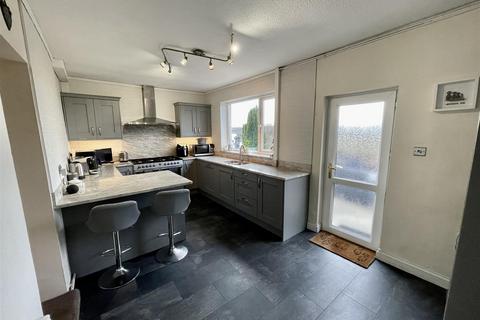 3 bedroom detached house for sale, Pontardulais Road, Tycroes, Ammanford