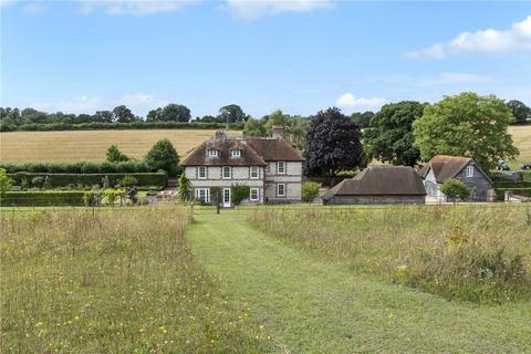 6 bedroom detached house to rent, Binley, Andover, Hampshire, SP11