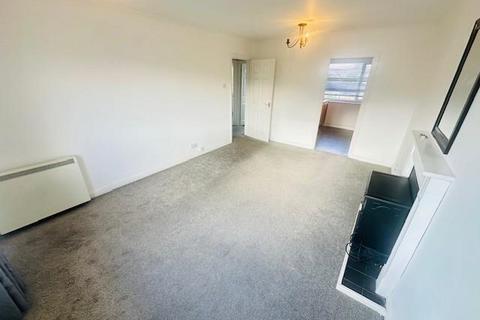 2 bedroom maisonette to rent, Bickton Close, Birmingham