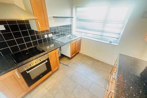 2 bedroom maisonette to rent, Bickton Close, Birmingham