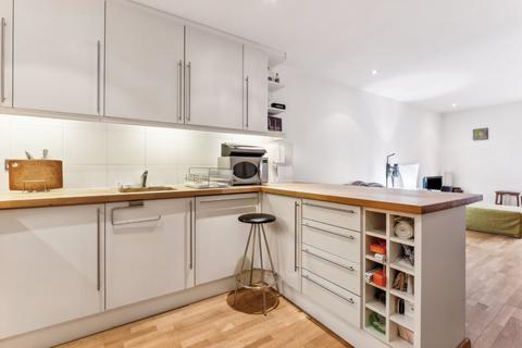 1 bedroom flat to rent, Hereford Road, Bayswater, London