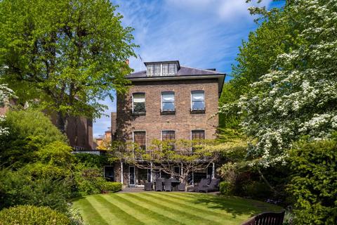 4 bedroom detached house for sale, Circus Road, St John's Wood, London, NW8