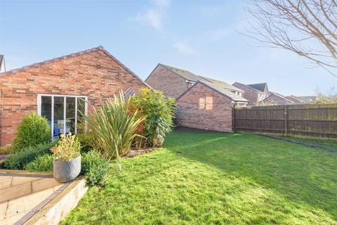 12 Manston View, Tamworth, B79 8TH