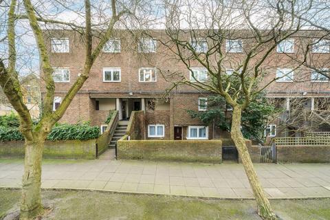 2 bedroom flat for sale, Annesley Walk, London N19