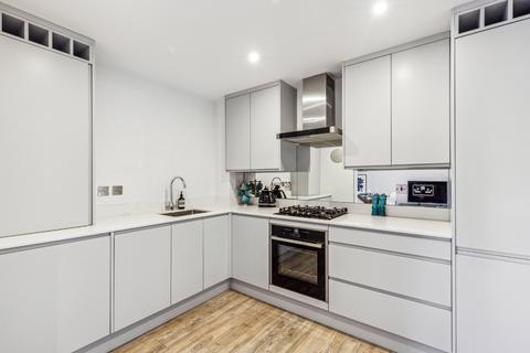 2 bedroom flat for sale, O'Connors Court, Kelvedon Road, Fulham