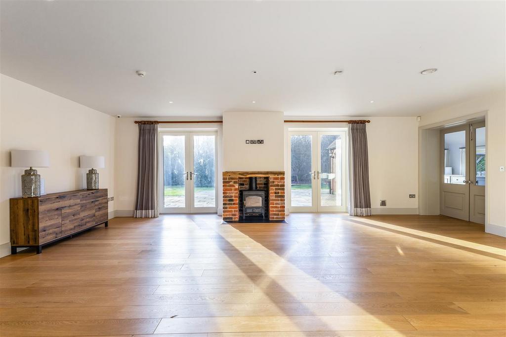 Dining / Sitting Room