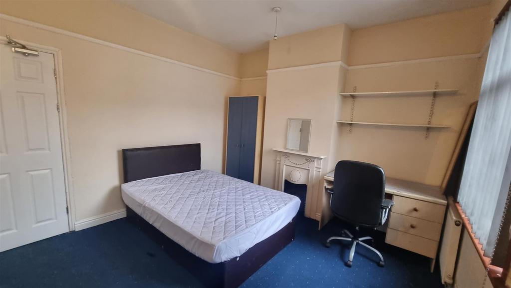 Double Bedroom 3