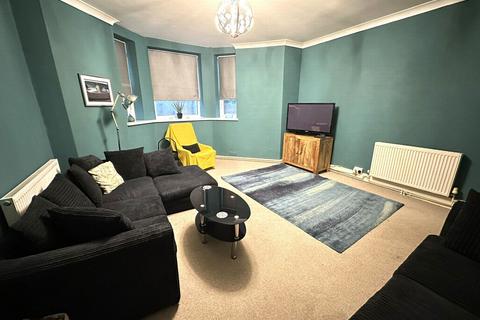 3 bedroom flat for sale, Plantation Terrace, Dawlish, EX7