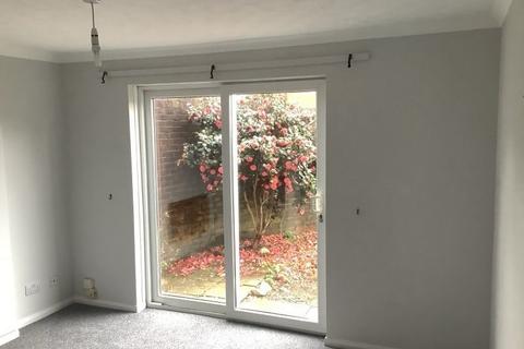 2 bedroom terraced house to rent, Spruce Gardens, Plymouth PL7