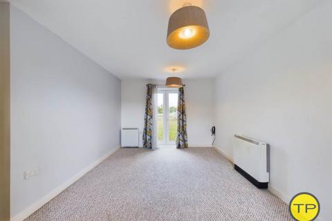 2 bedroom flat to rent, Harn Road, Cambs PE7