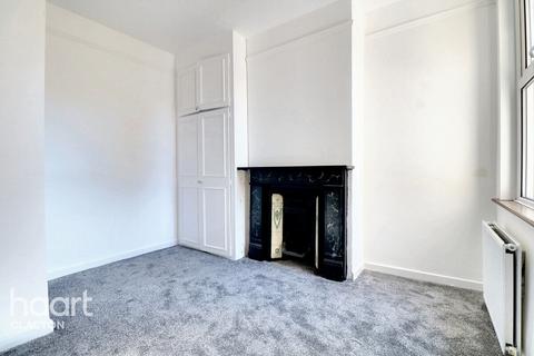 2 bedroom apartment for sale, St Andrews Road, Clacton-On-Sea