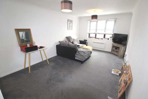 2 bedroom apartment to rent, Queen Street, Brightlingsea CO7