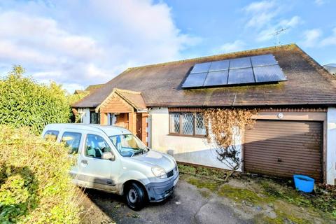 3 bedroom detached bungalow for sale, Forest Road, Bordon GU35