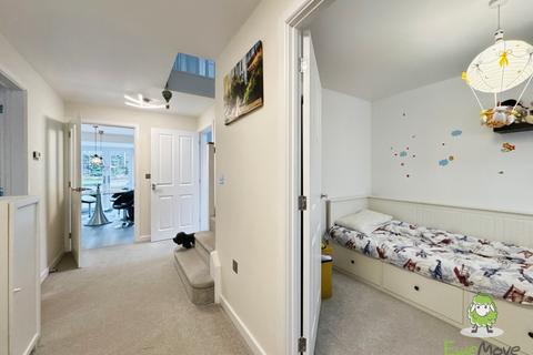 22 Cleeve Road, Basingstoke, RG24 9RZ