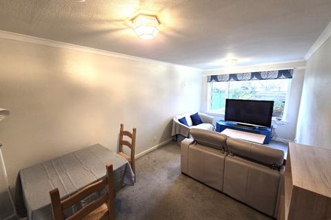 2 bedroom flat to rent, School Drive, Old Aberdeen, Aberdeen, AB24