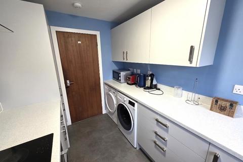 2 bedroom flat to rent, School Drive, Old Aberdeen, Aberdeen, AB24