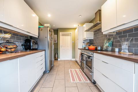 3 bedroom end of terrace house for sale, Woodbine Lane, Worcester Park KT4