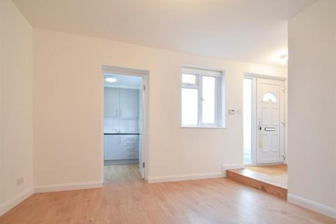 2 bedroom flat to rent, Station Road, Harrow, Middlesex, HA1 2RU