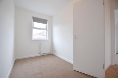 2 bedroom flat to rent, Station Road, Harrow, Middlesex, HA1 2RU