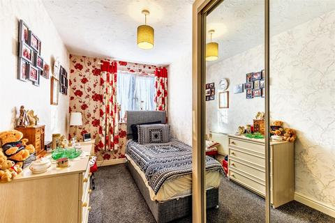 2 bedroom flat for sale, Warwick Road, Stratford-Upon-Avon CV37