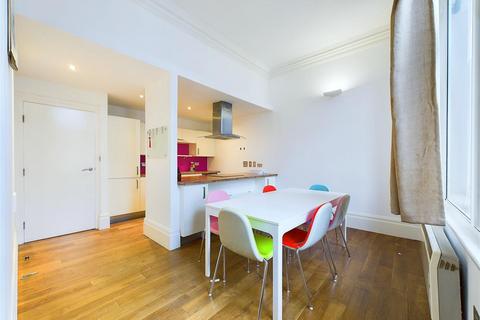 2 bedroom flat to rent, Apt 3 The Waterhouse, 87a Pinstone Street, Sheffield, S1 2HJ