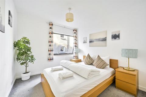 1 bedroom apartment for sale, Upper Thames Street, London EC4V