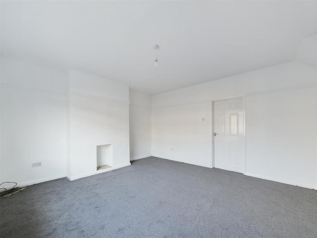Lounge 2.jpg