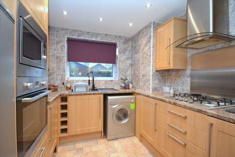 3 bedroom flat for sale, Calderwood, East Kilbride G74