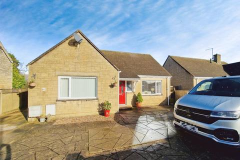 5 bedroom detached bungalow for sale, Quietways, Stonehouse