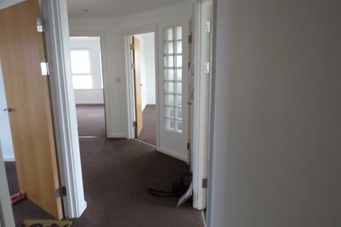 3 bedroom flat for sale, Pentre Doc Y Gogledd, Llanelli SA15