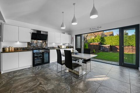 46 West Belvedere, Danbury, Chelmsford, CM3 4RF