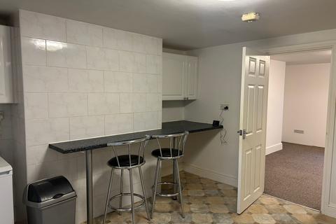 Studio to rent, 28 Jesse Terrace, Reading RG1