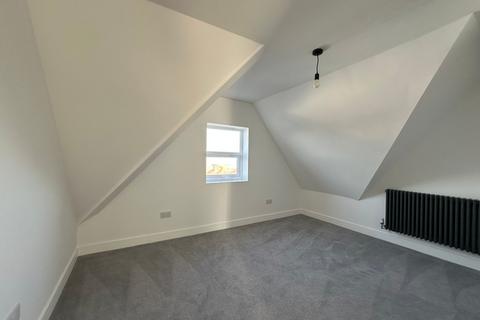 1 bedroom flat to rent, 84 High Street, Broadstairs, CT10