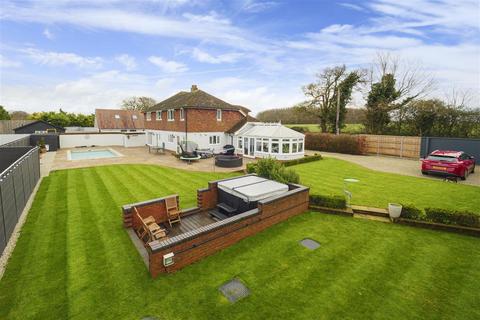 undefined, Willow House, Ratling Road, Ayelsham