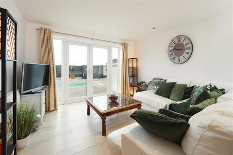 undefined, Willow House, Ratling Road, Ayelsham