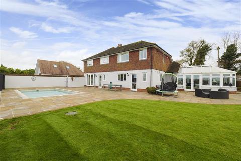 undefined, Willow House, Ratling Road, Aylesham