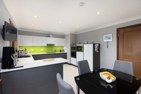 130 David Douglas Avenue, Scone, Perth, PH2 6QG