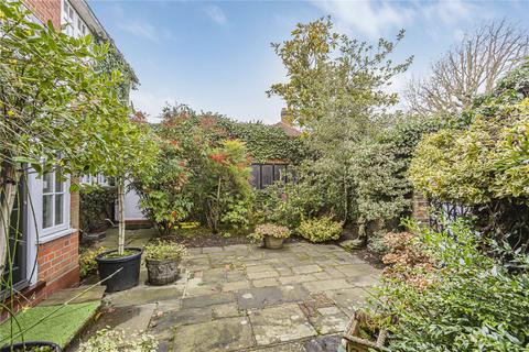 3 bedroom detached house for sale, Hadley Green Road, Monken Hadley, Barnet, EN5