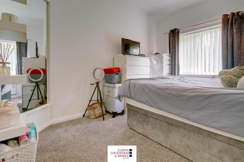 243 Fitzwilliam Road, Rotherham, S65 1NB