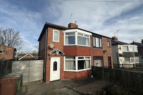 2 bedroom semi-detached house to rent, The Oval,  Leeds, LS14