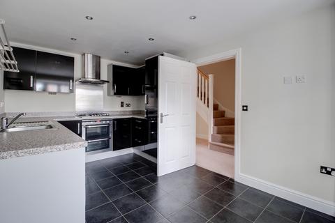 4 bedroom semi-detached house for sale, Plover Road, Leighton Buzzard, Bedfordshire, LU7