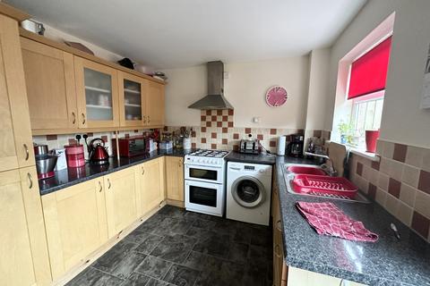 3 bedroom terraced house to rent, Melford Way, Felixstowe IP11