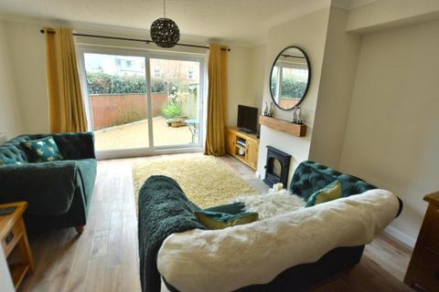 34 Sheppards Field, Wimborne, BH21 1PX