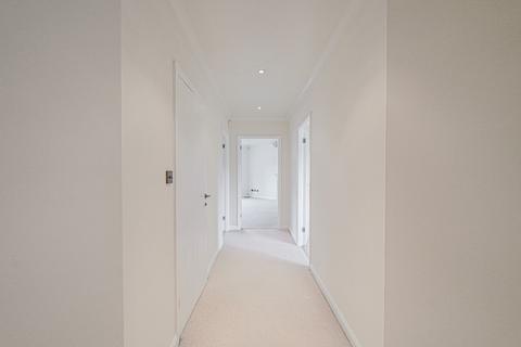 undefined, The Spinney, Solihull, B91
